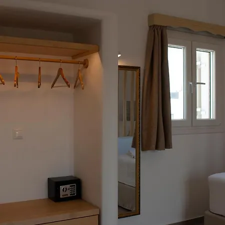 Agnadema Luxury Residences Schoinoussa