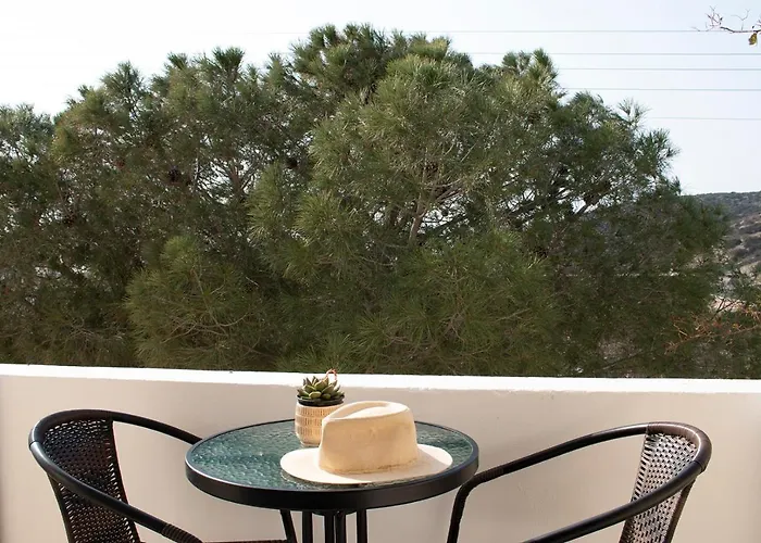 Agnadema Luxury Residences Hotel Schoinoussa