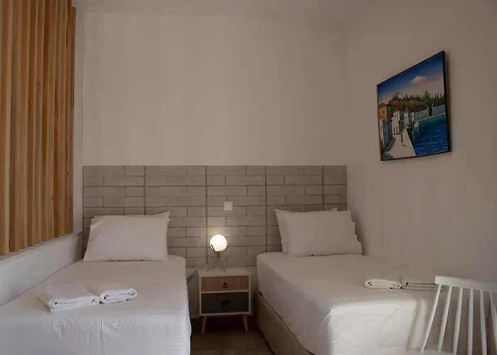 Agnadema Luxury Residences * Schoinoussa