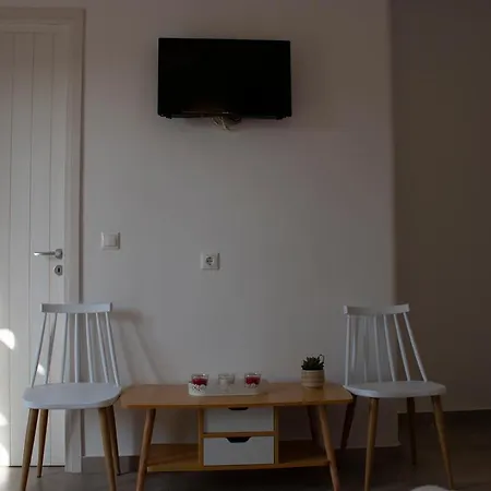 Agnadema Luxury Residences Schoinoussa