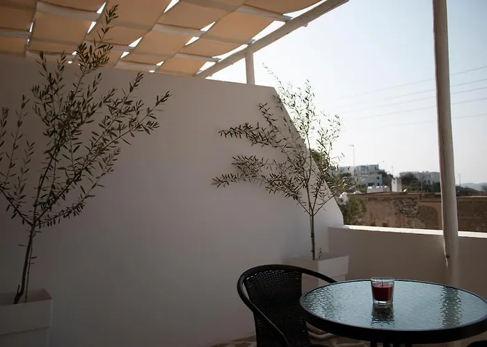 Agnadema Luxury Residences * Schoinoussa