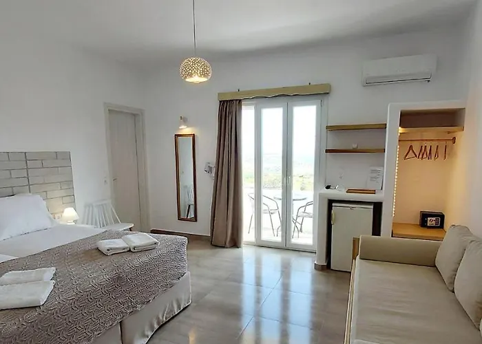 Agnadema Luxury Residences * Schoinoussa